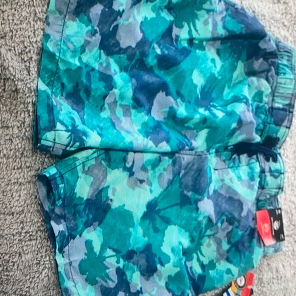 Speedo Boy’s Camo swim shorts